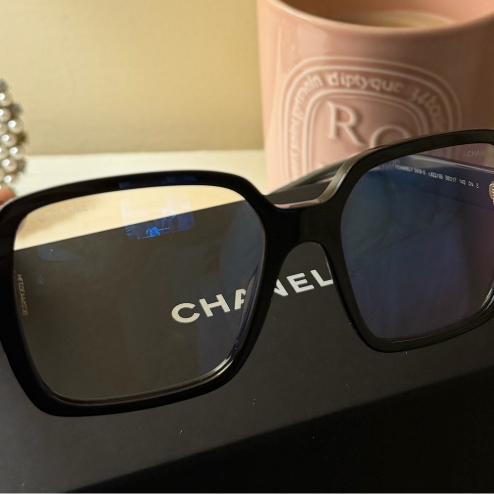 CHANEL Black and Gold Square Sunglasses - Picture 2 of 4